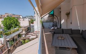 Pnyka Apartment 3